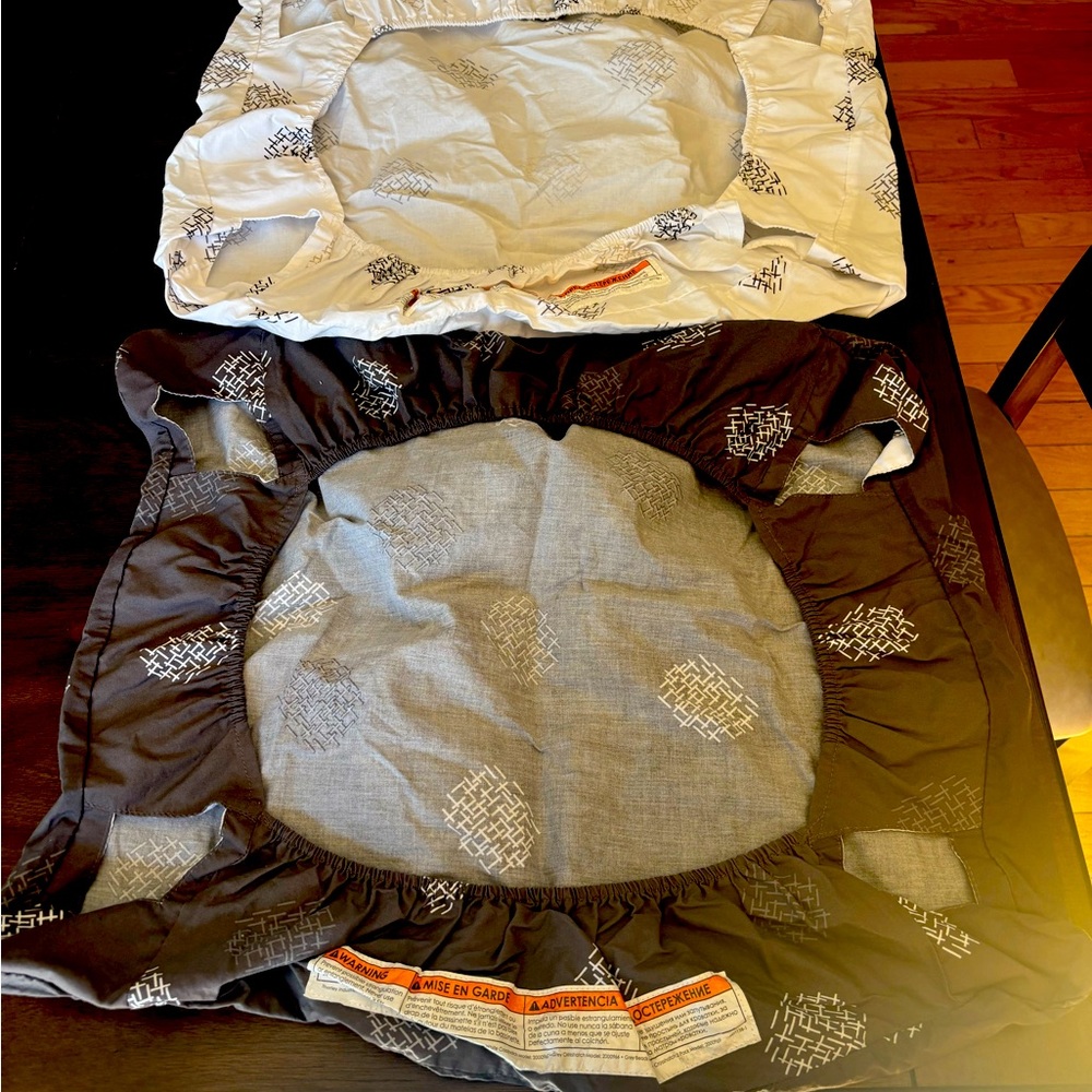 NEW 4Moms Bassinet sheets - Picture 3 of 3